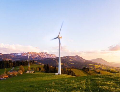 Wie stehen Österreicher zu Windrädern in den Alpen?